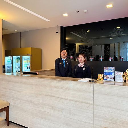 Civic Horizon Hotel & Residence Banguecoque Exterior foto